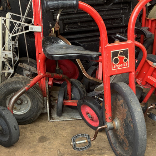 Angeles red tricycle - angeles, ride-on