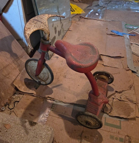Vintage red metal kids wheel - vintage,